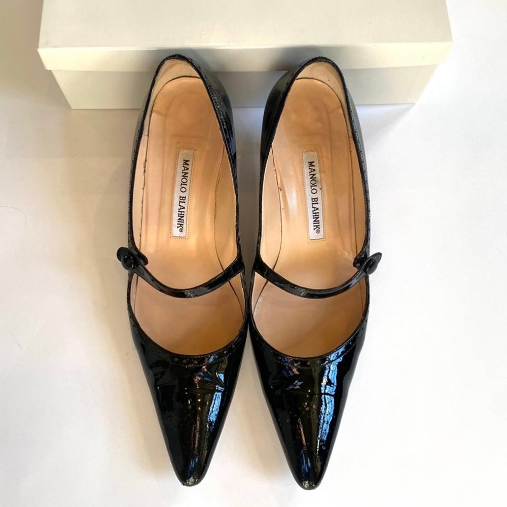 Manolo Blahnik Black Patent Leather Mary Jane Kitten Heel Size 39 SPECARI, RARE